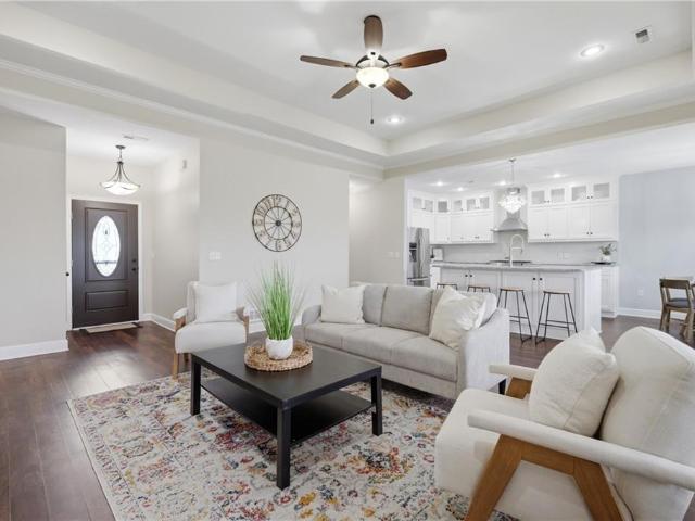 620 Oakmont Drive