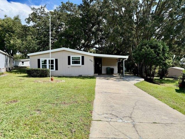 620 Sycamore Sq, Lady Lake, FL 32159