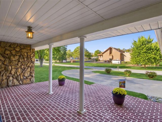 620 Parnell Circle