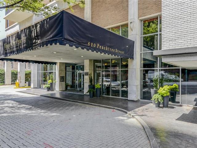 620 Peachtree Street NE 1106