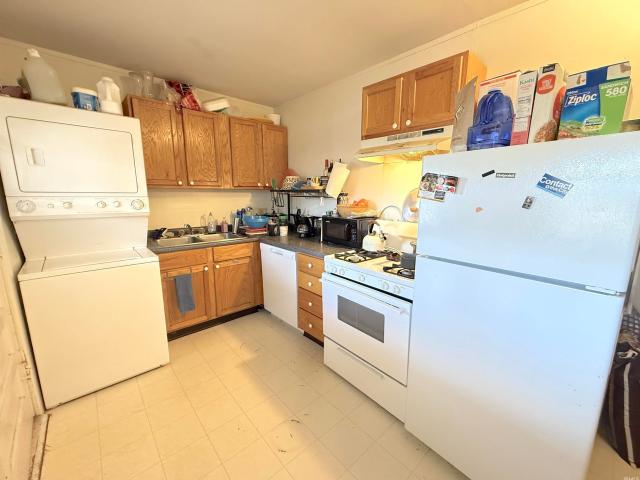 620 W 8th Street