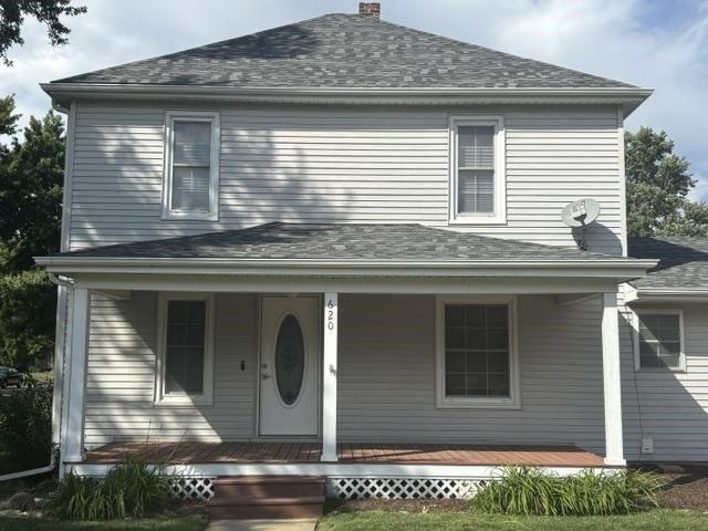 620 W 20th St, Falls City, NE 68355