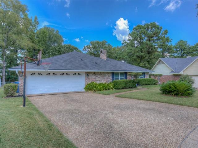 6216 N Windermere Drive