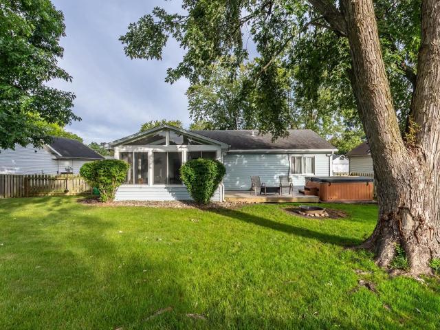 6216 Belle Isle Lane