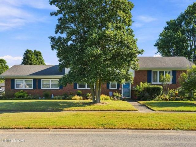 6217 Maywick Rd, Louisville, KY 40272