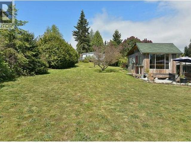 6217 Bligh Road, Sechelt, BC, V7Z 0M1 house for sale | Listing ID R3164 | Royal LePage