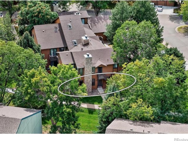 6217 Willow Lane