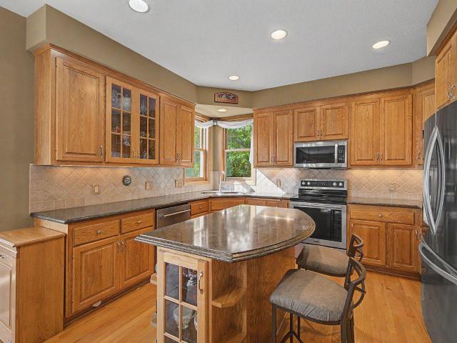6219 Orchid Lane N