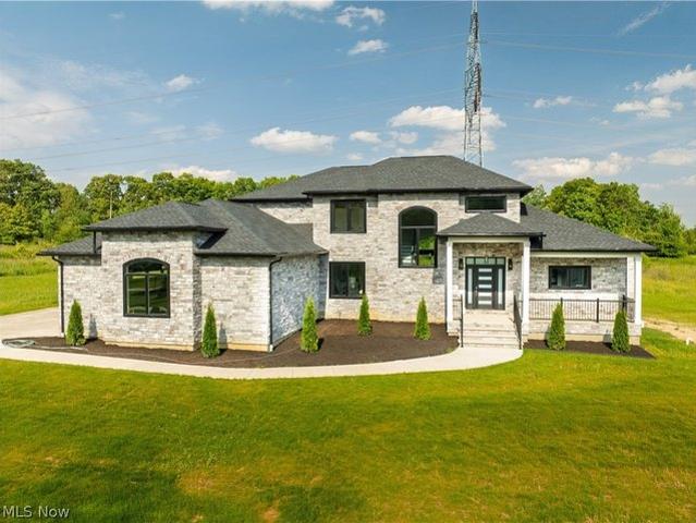 6219 Tim Dr, Wadsworth, OH 44281