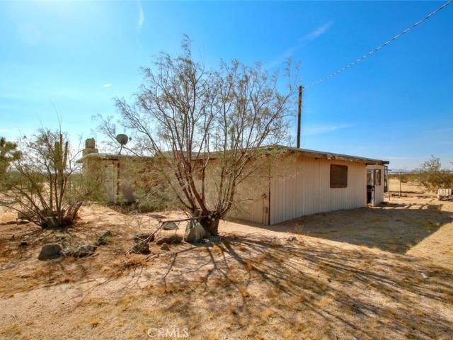 62105 Moon Drive