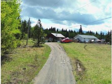 6210 Robin Road, Horse Lake, BC, V0K 2E3 house for sale | Listing ID R3082 | Royal LePage