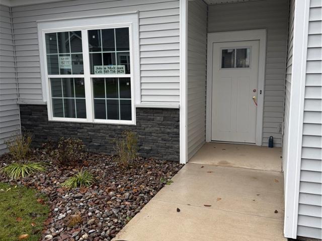 6211 Blossom Ridge