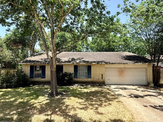 6212 Creekside Lane