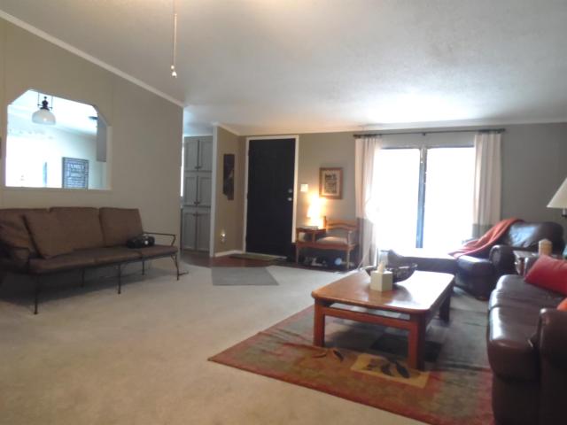 6213 Hillside Drive