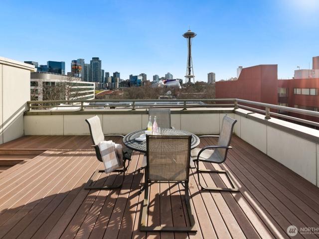 621 5 Avenue N # 301