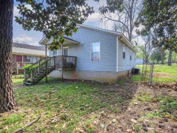 621 Bell Avenue