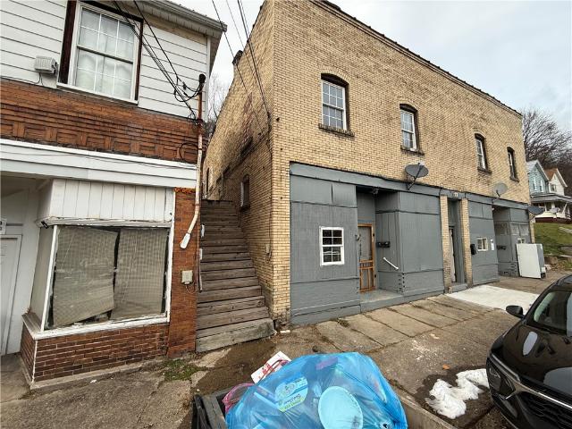 621 Bessemer Ave