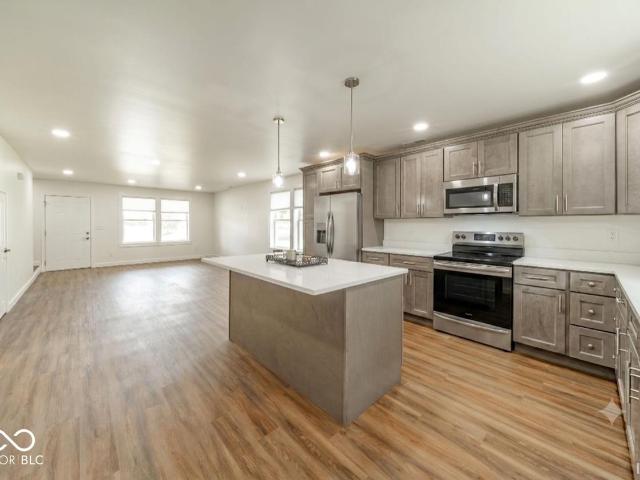 621 E Main Street