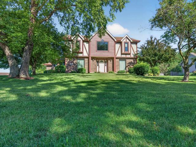 621 Knoll Wood Lane