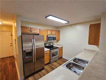 621 Lookover Drive