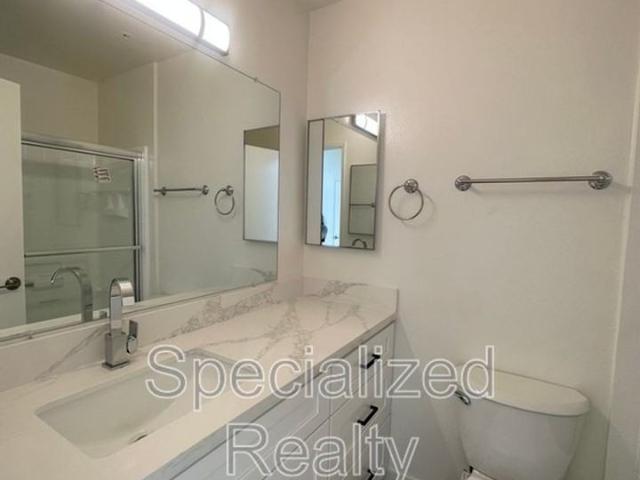 621 N. Louise St 2 Bedroom Apartment for Rent at 621 N Louise St, Glendale, CA 91206 City Center