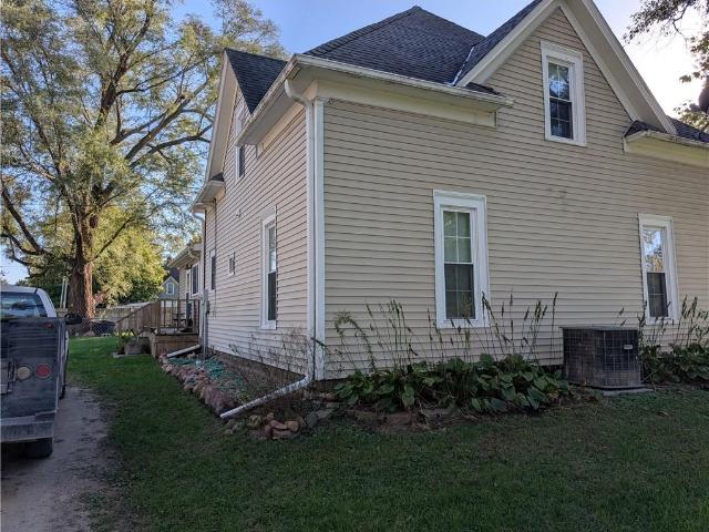 621 N Smith Street