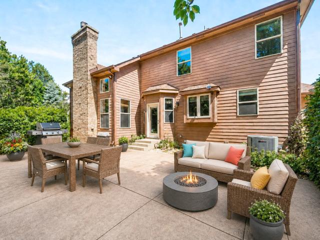 621 Sheffield Circle