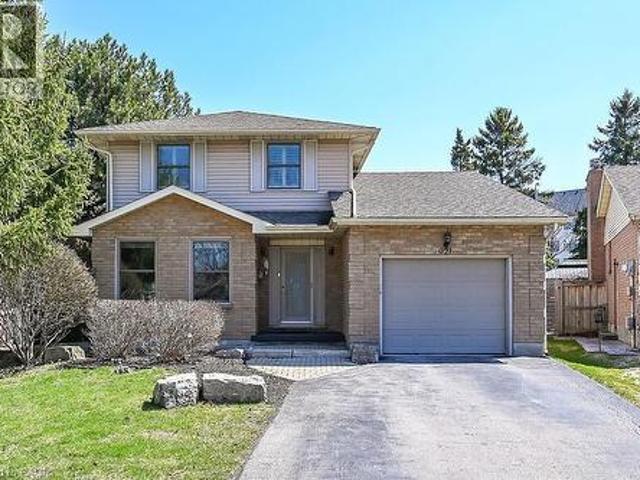 621 Tomahawk Crescent, Ancaster, ON, L9G 3T4 house for sale | Listing ID 40853 | Royal LePage