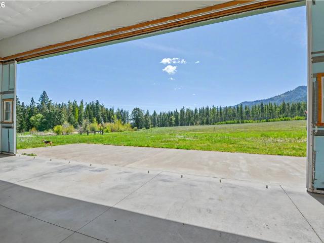 62242 tamarack springs ln