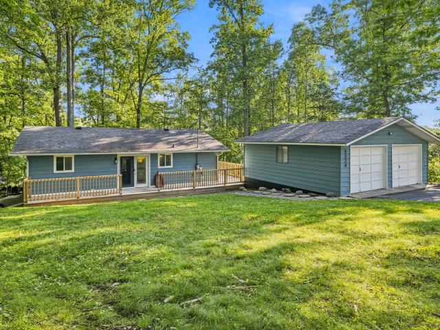 6224 Grouse Drive