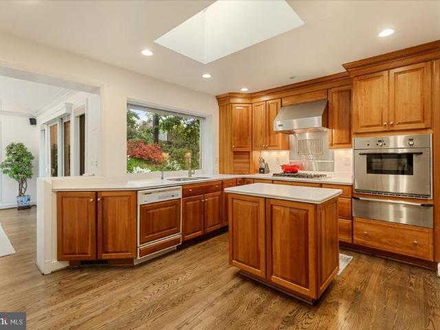 6225 Kellogg Drive