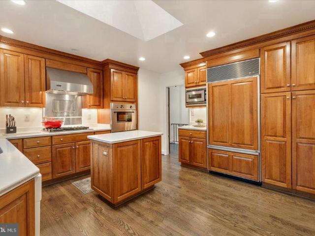 6225 Kellogg Drive