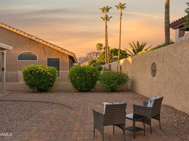 6225 s sandtrap drive