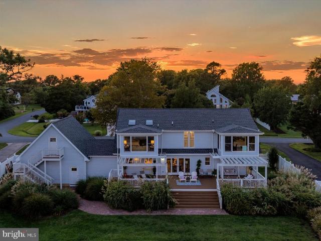 6226 Knoll Hill Drive
