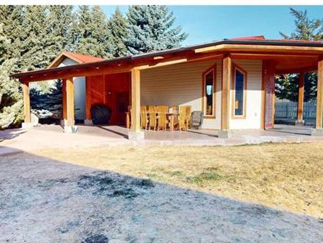6228 Tamarack Road, Wasa, BC, V0B 2K0 house for sale | Listing ID 10371 | Royal LePage