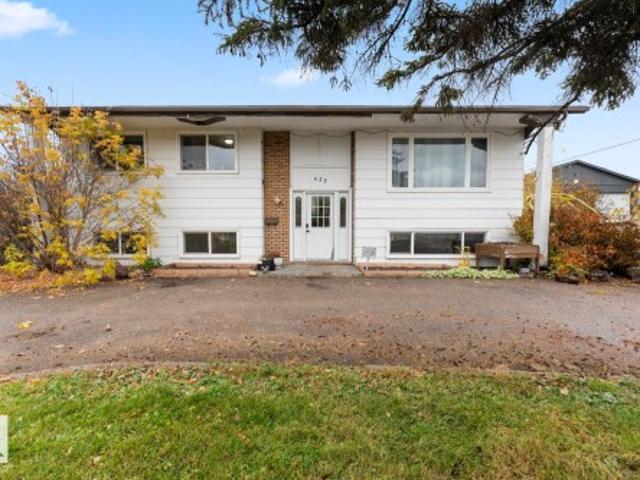 622 13 Street, Cold Lake, AB, T9M 1B2 house for sale | Listing ID E4512 | Royal LePage