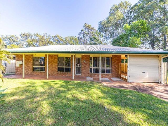 622m2 of Low Maintenance Living backing onto Nature No Rear or RHS neighbour!