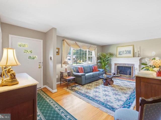6237 12Th Street N