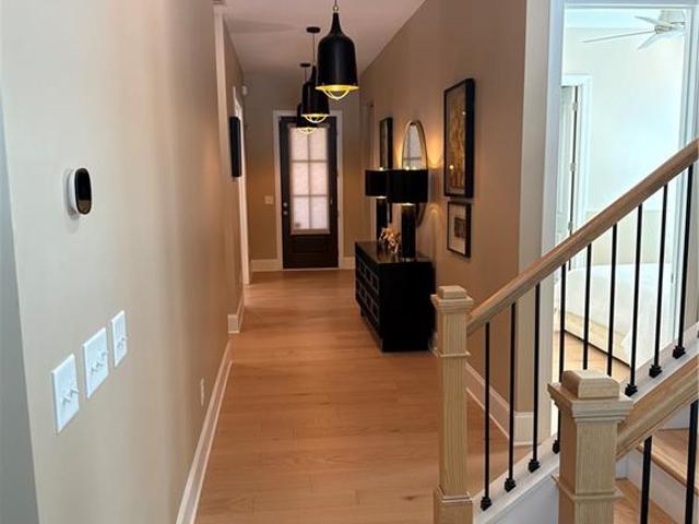 6230 bannister view court