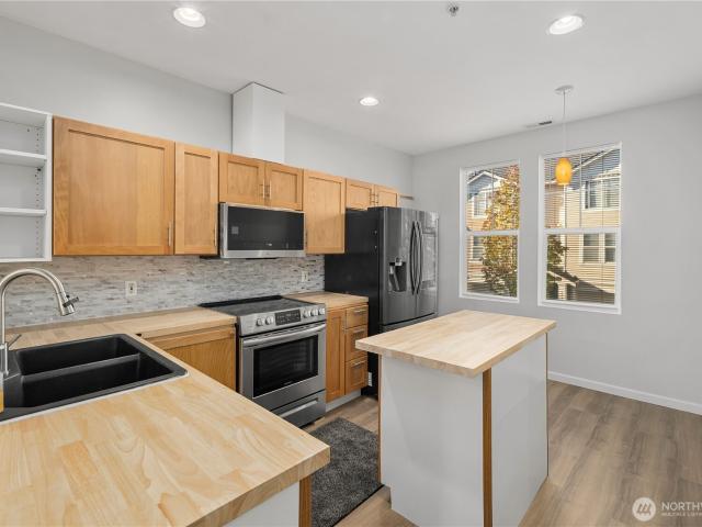 6231 S 233rd Street # 25 2