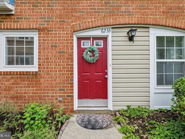 6233 Sandpiper Court # 1