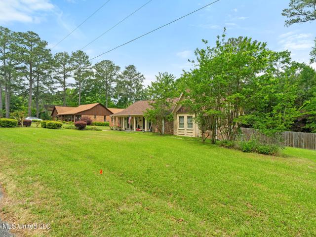 623 Cherry Ln, Laurel, MS 39440 | MLS #4147