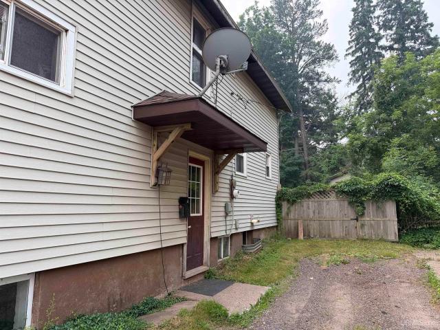 623 E Cloverland Drive