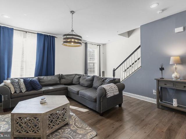 623 Heathland Trail