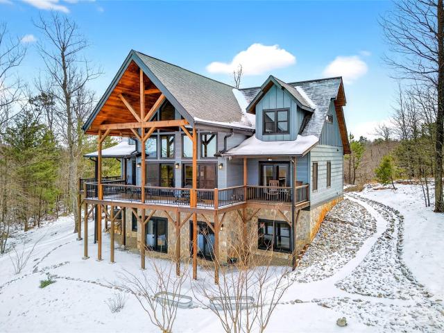 623 Mountain Vista Drive