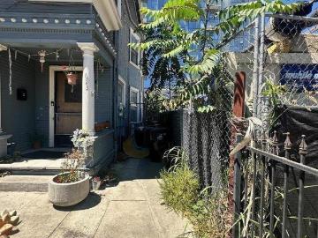 623 & 625 S 2nd Street