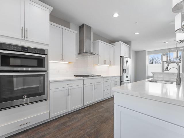 623 Satori Way