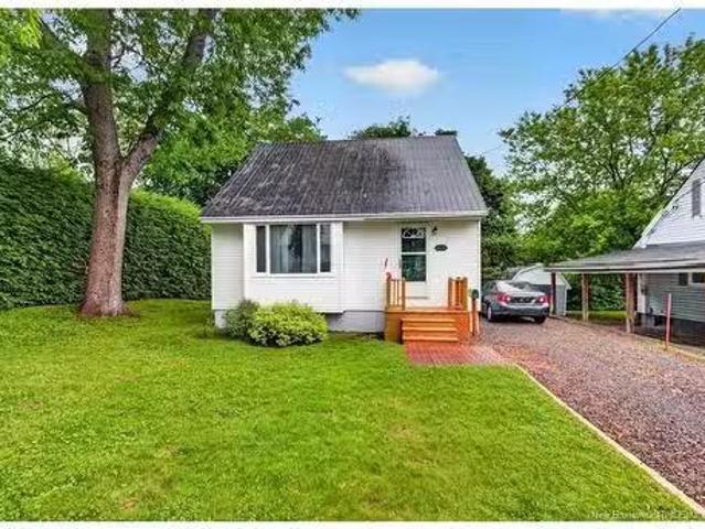 623 Reid St, Fredericton, NB, E3B 3V6 house for sale Listin.