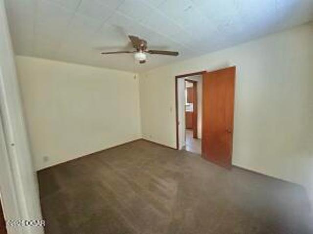 623 W 14th Street