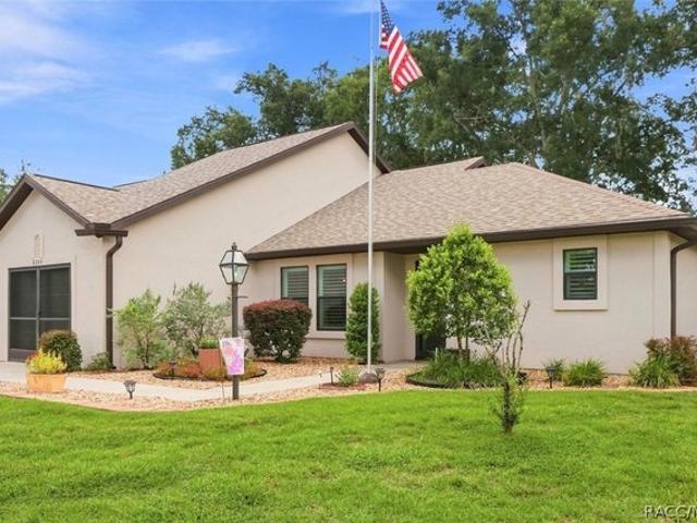 6244 W Weston Dr, Crystal River, FL 34429